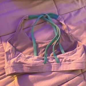 lululemon sports bra